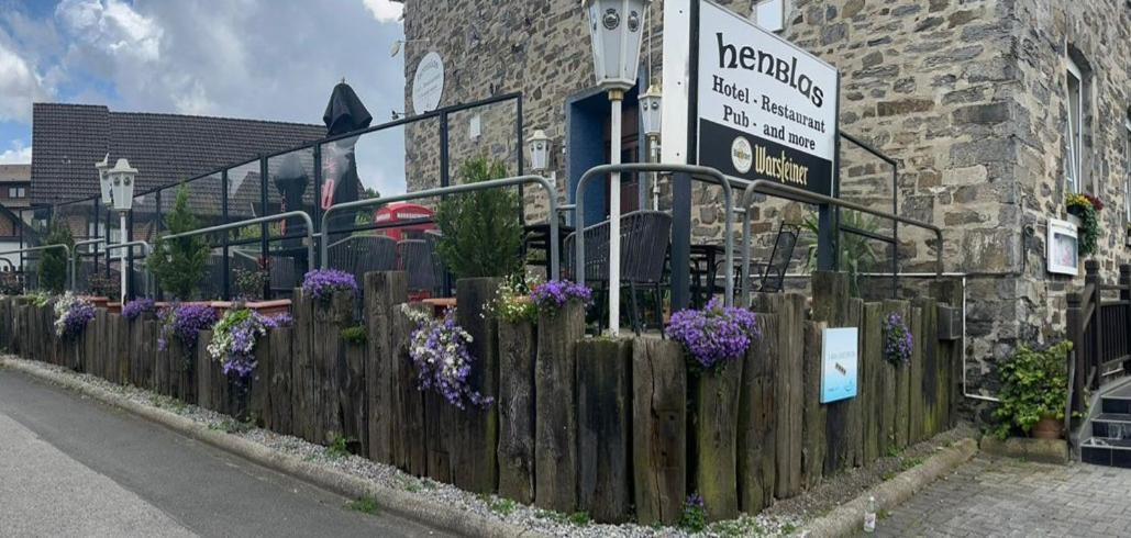 Henblas Hotel Neuenrade Eksteriør bilde