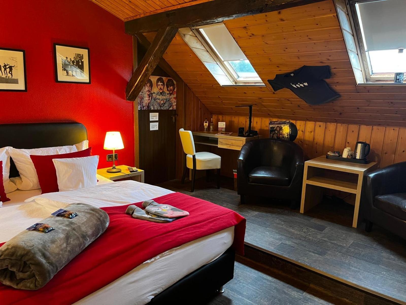 Henblas Hotel Neuenrade Eksteriør bilde