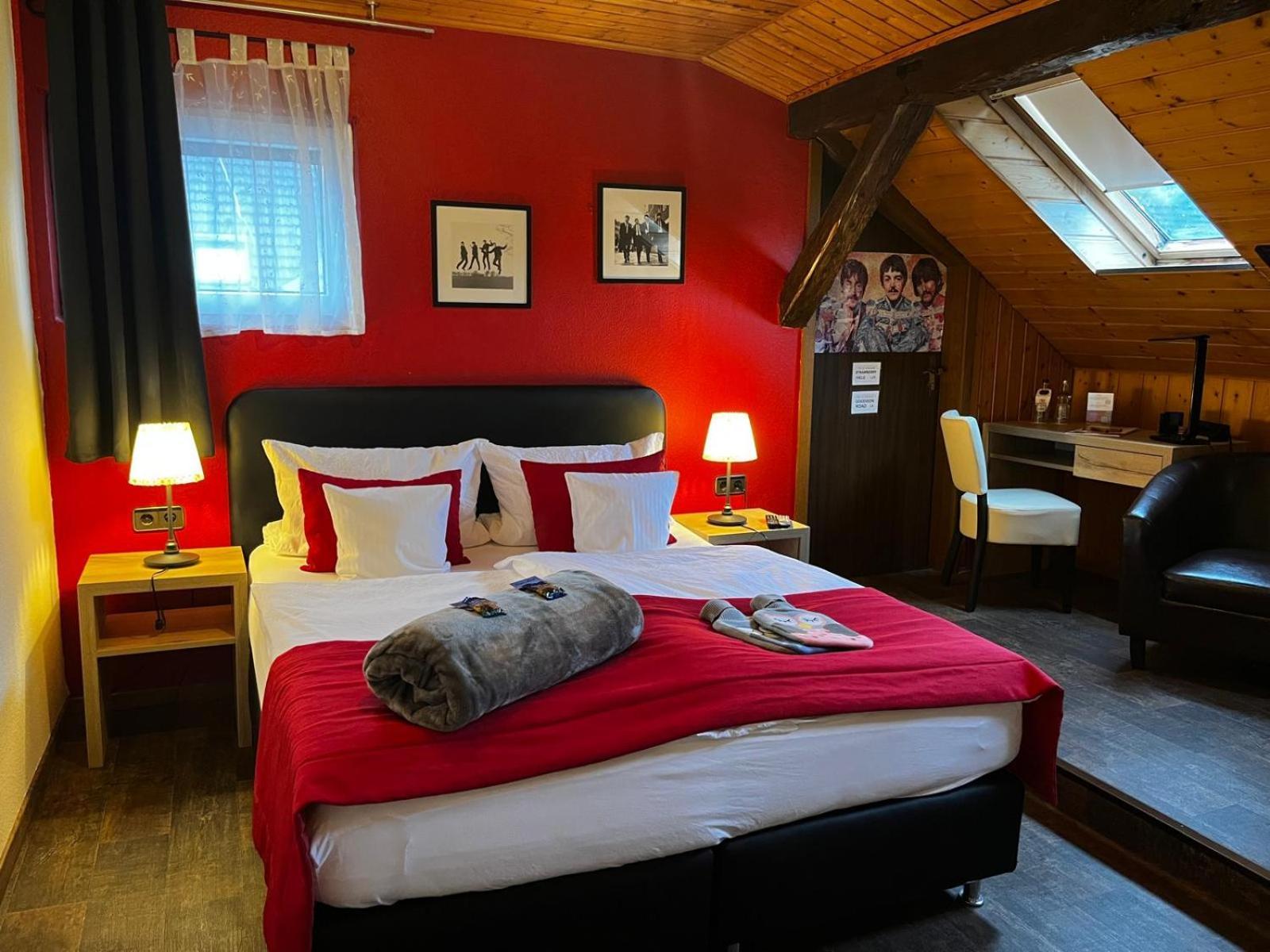 Henblas Hotel Neuenrade Eksteriør bilde