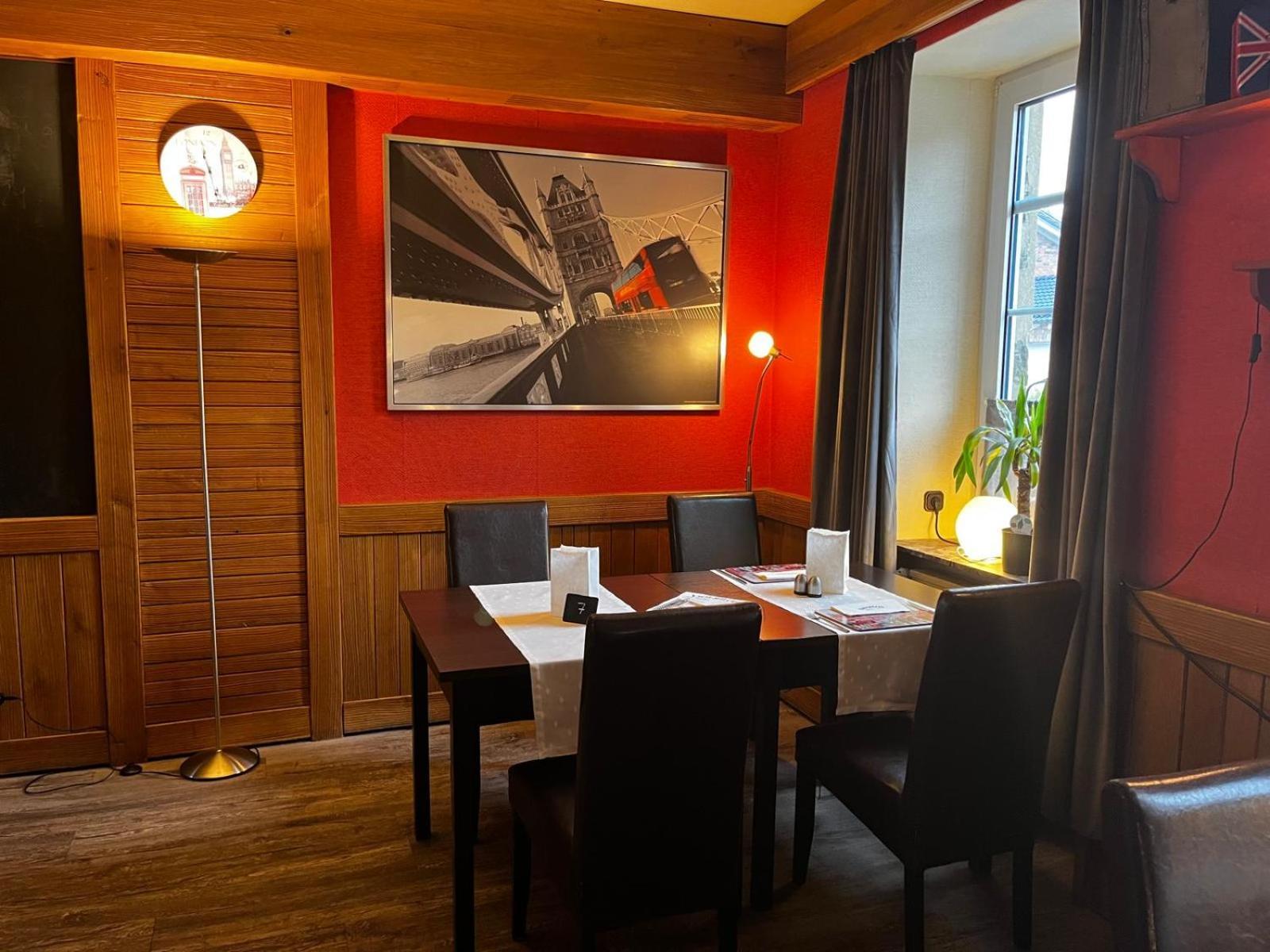 Henblas Hotel Neuenrade Eksteriør bilde